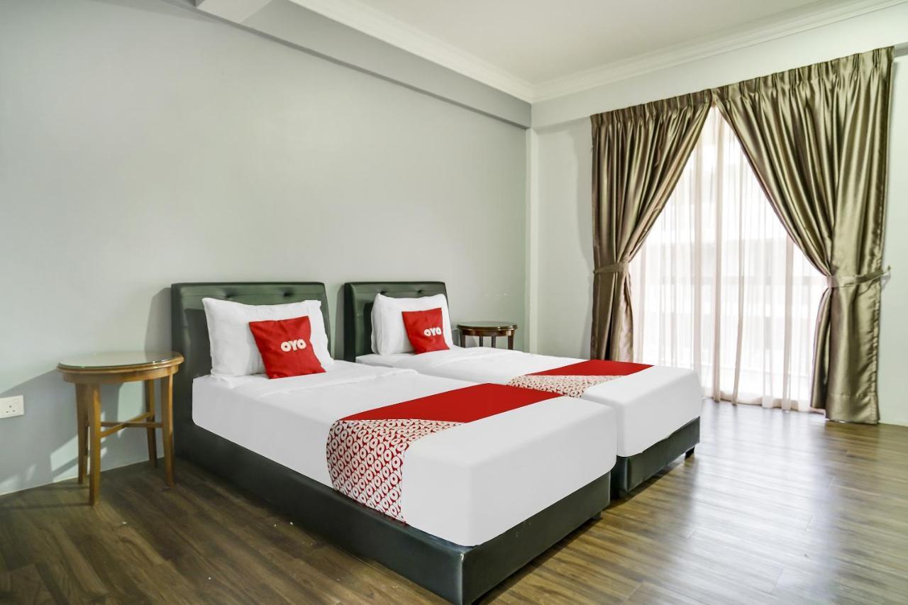 Capital O 90490 Zaques Hotel Sungai Petani Exterior photo
