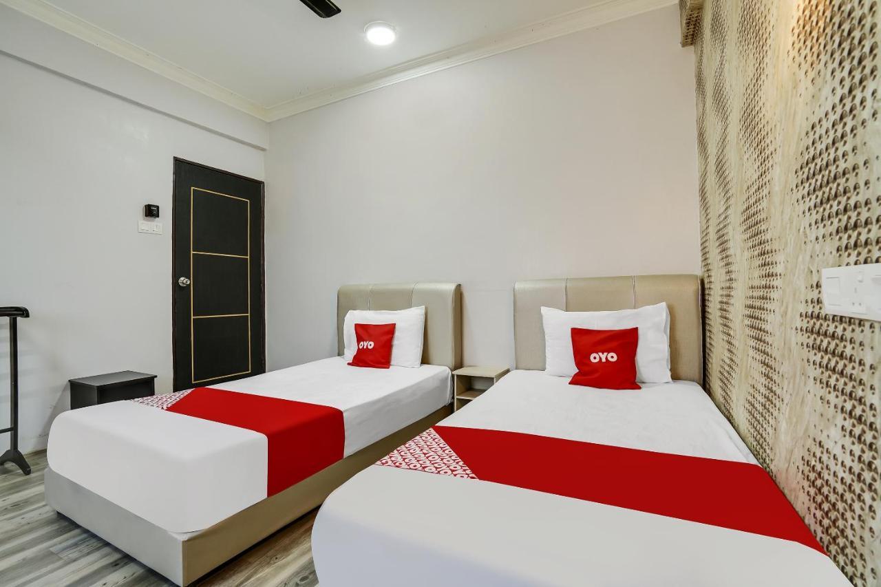 Capital O 90490 Zaques Hotel Sungai Petani Exterior photo